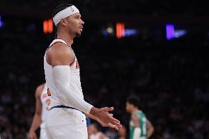 哈特：和布朗聊过自己的角色 需要持球推进或出现在前场位置