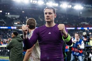 年薪2100万不白拿！诺伊尔8次扑救获最佳 巴黎轰25脚预期进球2.01