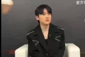 圈内人：现阶段正努力留上单 gh好像越临近Deadline回血越快