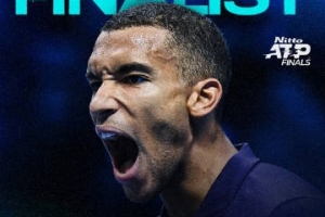 阿利亚西姆2-0淘汰兹维列夫，晋级ATP年终总决赛的半决赛