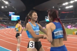 43秒86！湖北队获全运会女子4×100米接力赛金牌