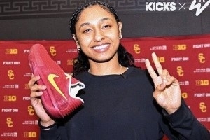 未来球星！Nike为NCAA女篮球员朱朱·沃特金斯推出PE配色球鞋