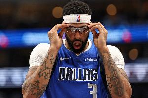 基德：浓眉小腿恢复进展非常顺利 今天缺阵是因为生病