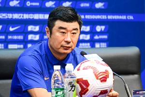 韩鹏谈未来：我先去教练员学习班，其他是俱乐部领导考虑的事情