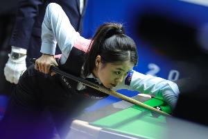 白雨露6-1多尔格姆晋级斯诺克英锦赛112强，下轮将战刘宏宇