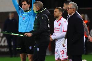 时隔2年复出！37岁卡塔尔世界杯冠军成员帕普·戈麦斯重返赛场