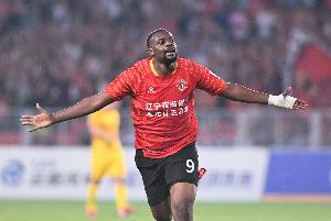 姆本扎：中甲金靴离不开队友；中超节奏快对抗高我也很期待