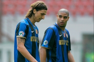 曼奇尼助教：伊布是最难管理的球员 阿德里亚诺和巴洛特利是天才