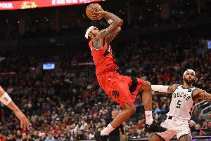 奎克利：英格拉姆前几天才砍四五十分 很高兴他现在和我一队