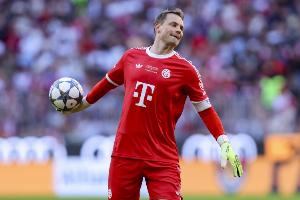 法尔克：拜仁计划明年3月与诺伊尔商谈续约，球员可能得接受降薪