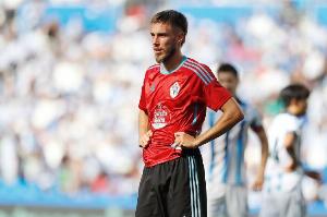 明格萨：我和塞尔塔正在商谈续约，我在这里非常开心，我想留下来