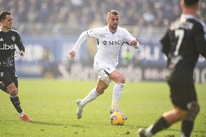 进球网：伤愈的斯皮纳佐拉将入选对罗马的比赛名单，甚至可能首发