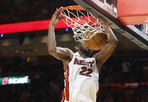 美记：除了湖人以外 雄鹿也在今夏曾有意过维金斯