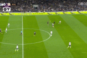 热刺差点再丢球！波罗失误，丘库埃泽单刀过掉门将被范德芬铲断