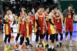 媒体人：没想到有1天男篮要进世界杯 在小组赛就开始分析出线形势