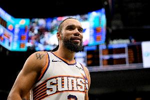 媒体人：狄龙改变球队气质 太阳攻守平衡和上赛季完全不是一码事