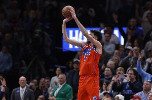 切特：关键时刻要读懂对手的防守策略 遇到防守变化要及时调整