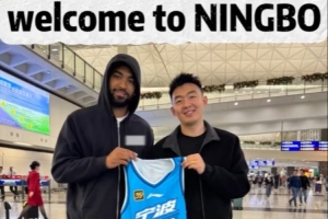 00状元肯扬·马丁之子！宁波晒接机小马丁视频：Let’s roll KJ!