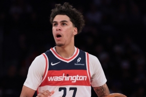 25年首轮21号秀！威尔·莱利6中5得13分4板1助1断 三分2中2