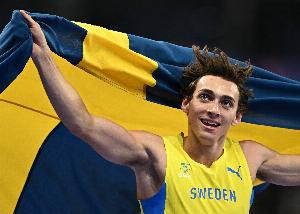 杜普兰蒂斯：中国文化独特而充满魅力 刷纪录会为北京保留一厘米