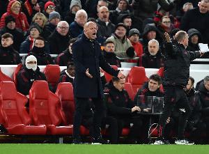 记者：利物浦正走向一个彻底失败的赛季，甚至很难获得欧冠资格