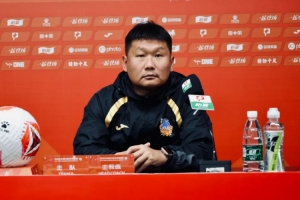 博主：38岁前国脚刘建业将执教重庆铜梁龙，带队征战中超