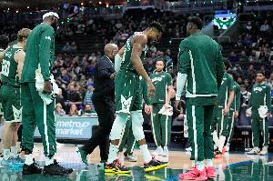 已连续7年入选一阵！字母哥最多可再缺席11场 否则将无缘荣誉评选