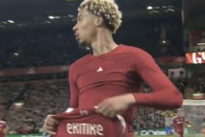 连续8场球荒！埃基蒂克季初5场3球，脱衣染红后12场1球+近8场0球