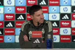 阿隆索：姆巴佩正在皇马创造历史就像C罗那样 米利唐能踢右后卫