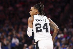 未能救主！瓦塞尔16中8得28分 上半场轰中7记三分&下半场0记