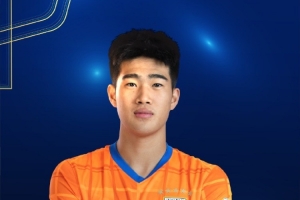 恭喜彭啸当选中乙年度最佳青年球员！愿他在足球道路上稳步前行！