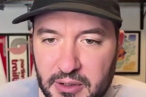 队记谈杨瀚森：我不认为他会打发展联盟，那里没有高水平内线！