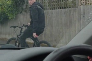 帕尔默这长相要是不认识他，他走你后边你都得害怕