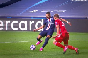 那天之后，原来崇尚极致进攻的少帅彻底消失在了里斯本光明球场！