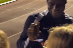 人最齐的一次！切尔西此前拍摄全家福的花絮！谁是你的关注点？