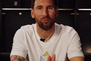 詹俊老师心里想的和嘴上说的完全不一样，原来詹俊是曼城球迷