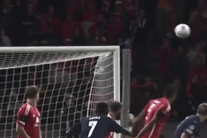 一晃而过的托雷斯！美女网红带你参观万达大都会球场！