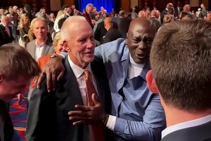 最美小宝李月汝!!月汝宝宝真的是越来越漂亮啦