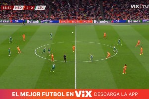 荷兰2-0领先！德里赫特头球摆渡造点，加克波主罚打进