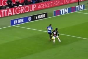 国米官推：需要强调的是，萨队这次暴力冲击发生在80分钟以后