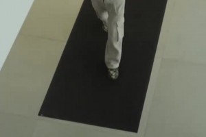 运气来了挡都挡不住啊！这是伊布最神奇的进球吗？