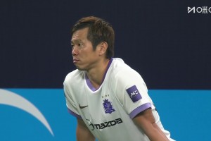 瓦科陪女儿过生日，愿快乐常伴