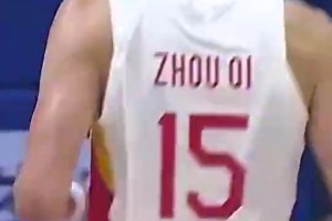 杜锋曾在综艺上怒喷球员：累了！谁不累！40秒3个来回坚持不了