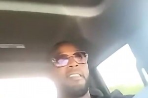 夸梅·布朗此前怒喷詹姆斯：NBA联盟造就了他，他现在不跪了向联盟开战