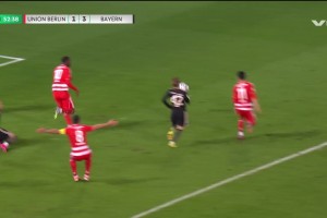 凯恩禁区内犯规送点！奎菲尔德点射破门梅开二度！