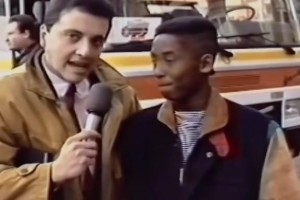 相当腼腆！10岁的科比在意大利用意大利语接受采访