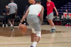 真的秀啊！杨瀚森赛前热身时大秀梦幻脚步！