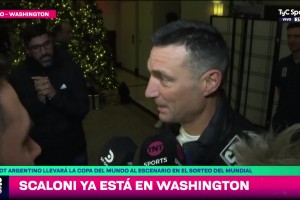 斯卡洛尼谈到带着世界杯奖杯参加抽签：能够再次参加抽签真是太好