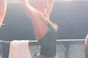 皇马女主持现在都被外派到意大利采访了嘛，这身材着实有些离谱