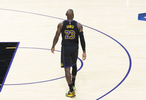 苏群：詹姆斯用极致方式诠释了篮球基本道理团队至上&个人其次